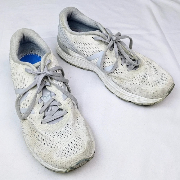 NB NEW BALANCE 880 V. 9 - Picture 1 of 10